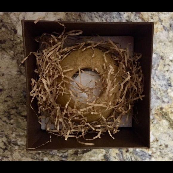 BEAUTIFUL STONEWARE TEALIGHT CANDLE HOLDER - Picture 6 of 9